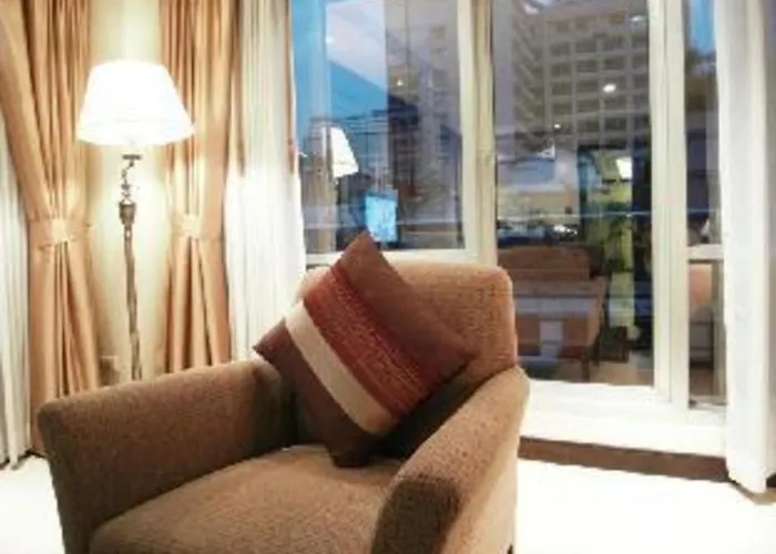 De Arni Hotel 4*