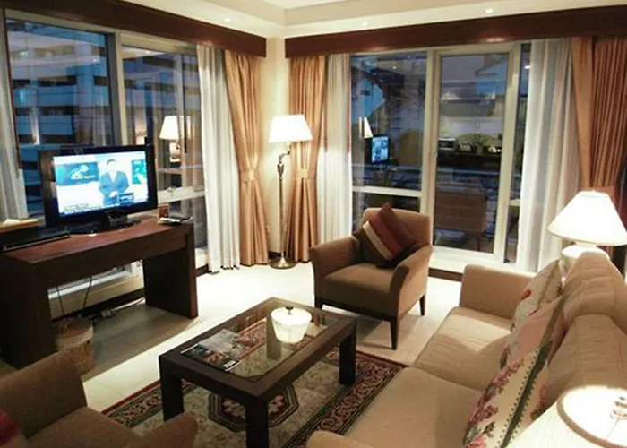 Hotel De Arni 4*