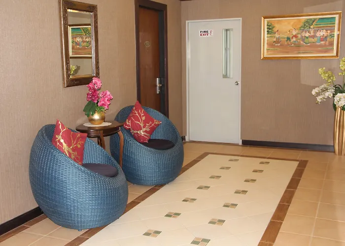 Hotel De Arni 4*